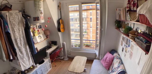 Malý byt, velká láska: Příběh mladého páru, který sdílí život na devíti metrech čtverečních v srdci Paříže.