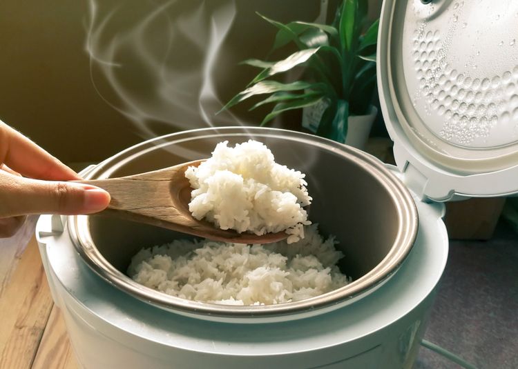 Kuchařský trik odhalen: Jak uvařit bílou rýži k dokonalosti a vyhnout se častým chybám!