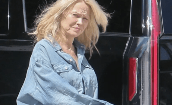 Pamela Anderson (56) sklízí od chvíle, kdy se rozhodla chodit zcela bez make-upu samou chválu